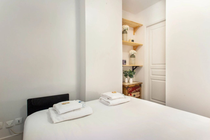 
                                                Location
                                                 Superbe appartement meuble - Montmartre/Sacré cœur