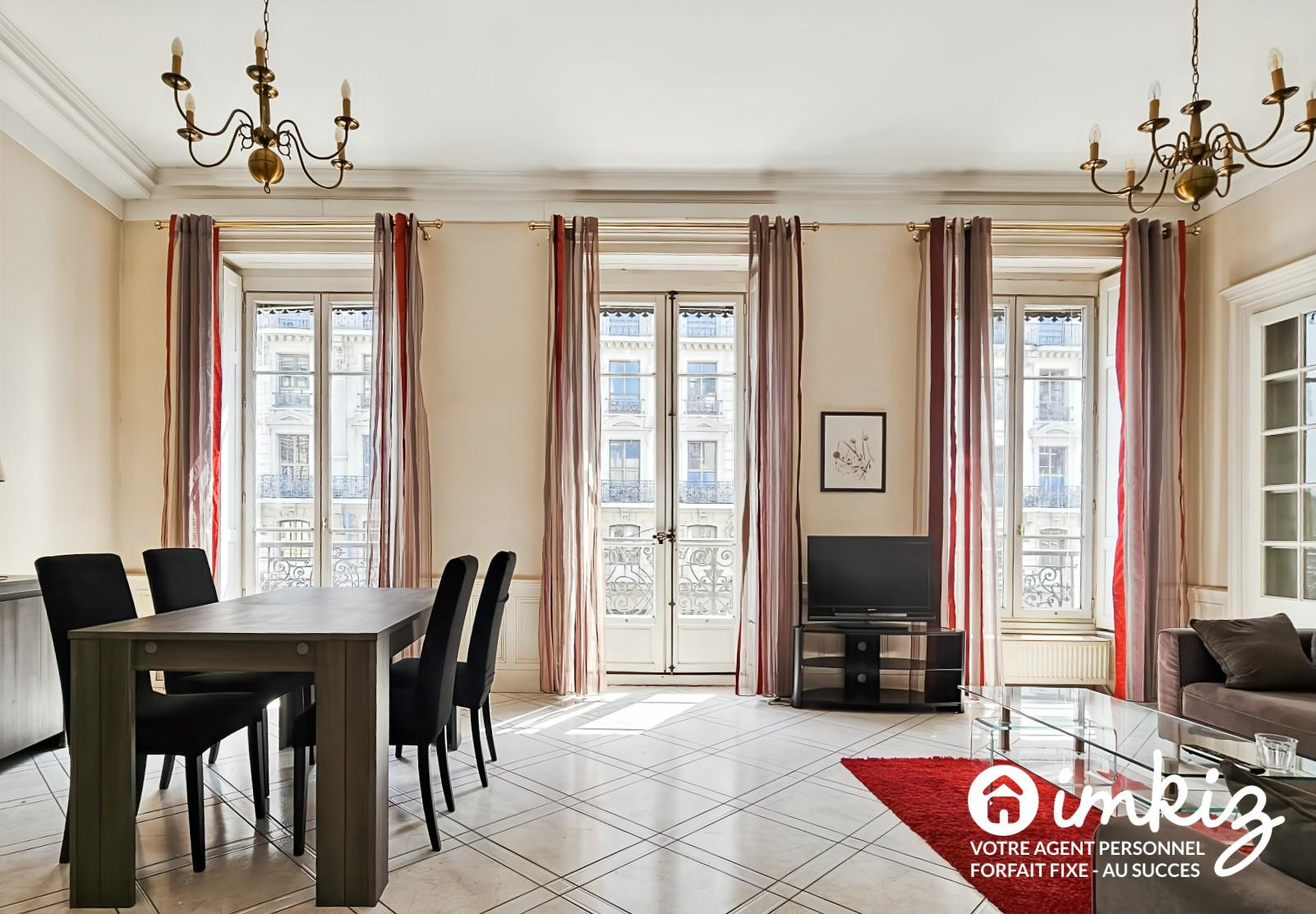 
                                                Vente
                                                 Superbe appartement T3/T4 avec balcon et vue