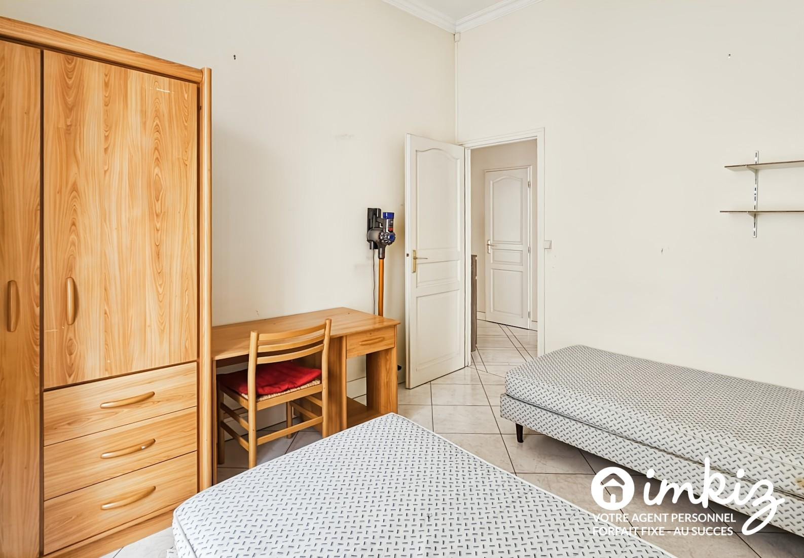 
                                                Vente
                                                 Superbe appartement T3/T4 avec balcon et vue