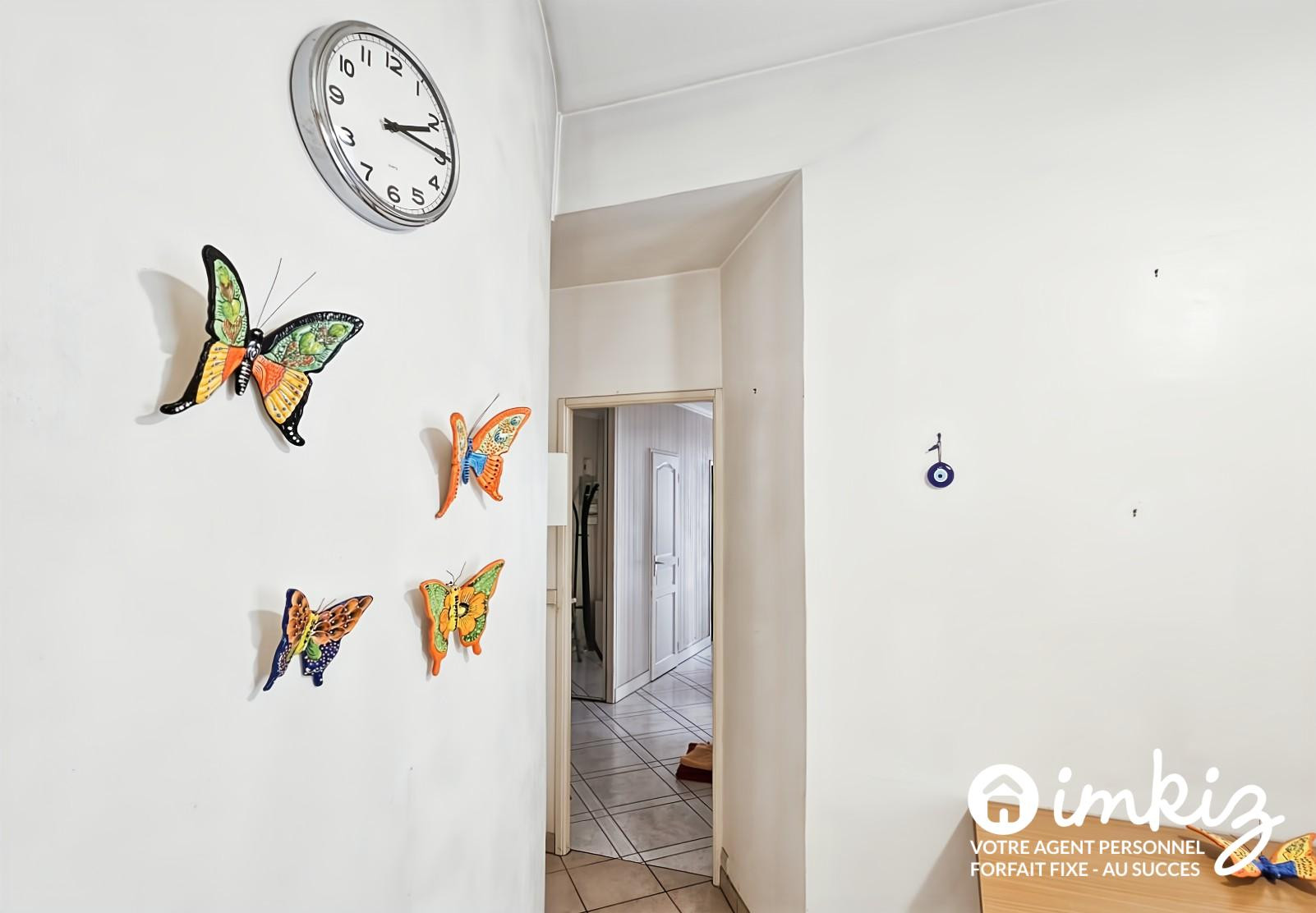 
                                                Vente
                                                 Superbe appartement T3/T4 avec balcon et vue