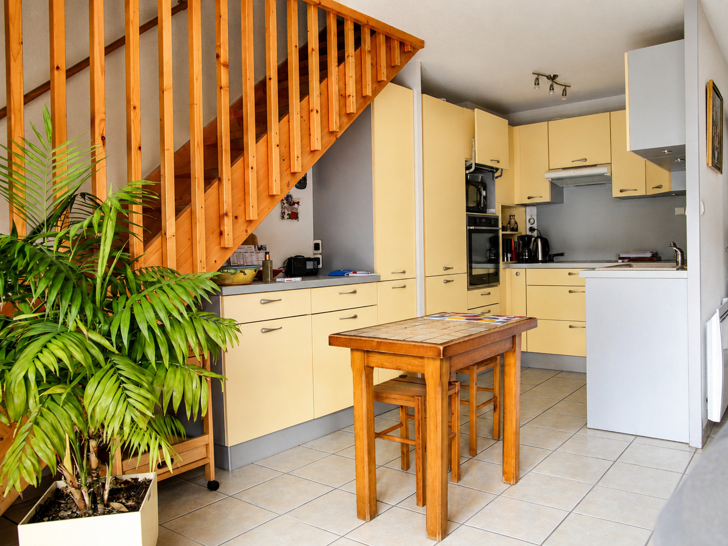 
                                                Vente
                                                 Superbe appartement T4 en duplex traversant