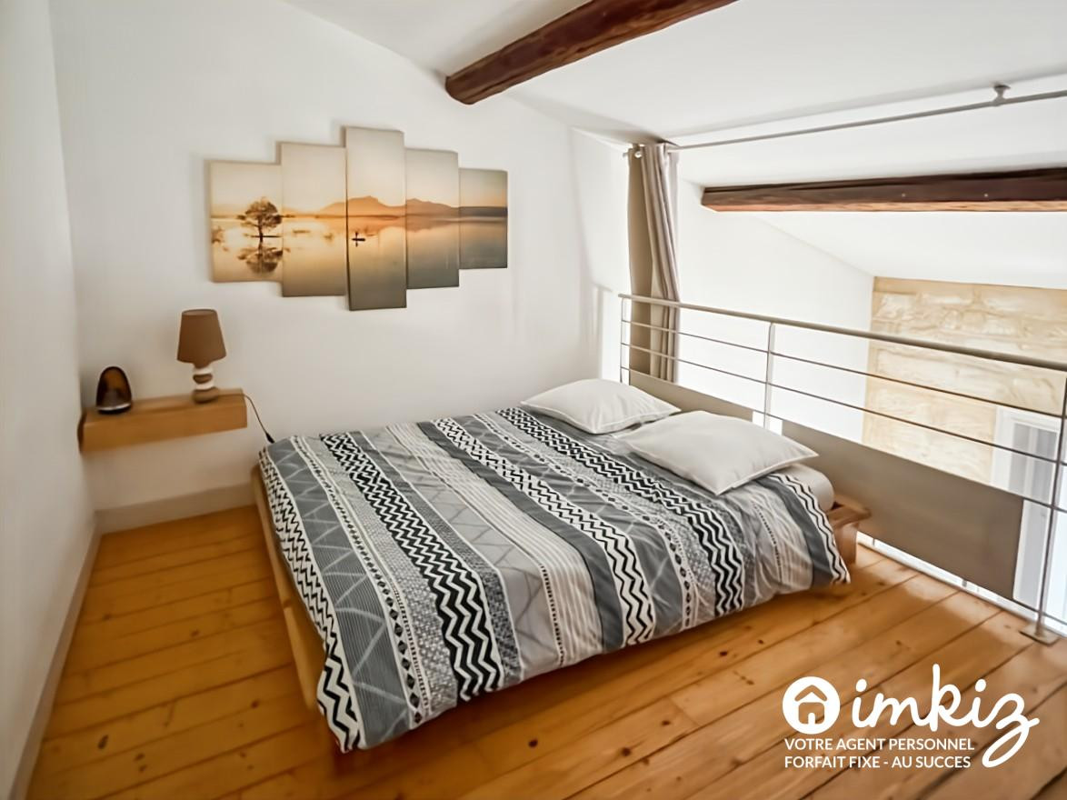 
                                                Vente
                                                 Superbe Duplex Haussmannien 4 pièces