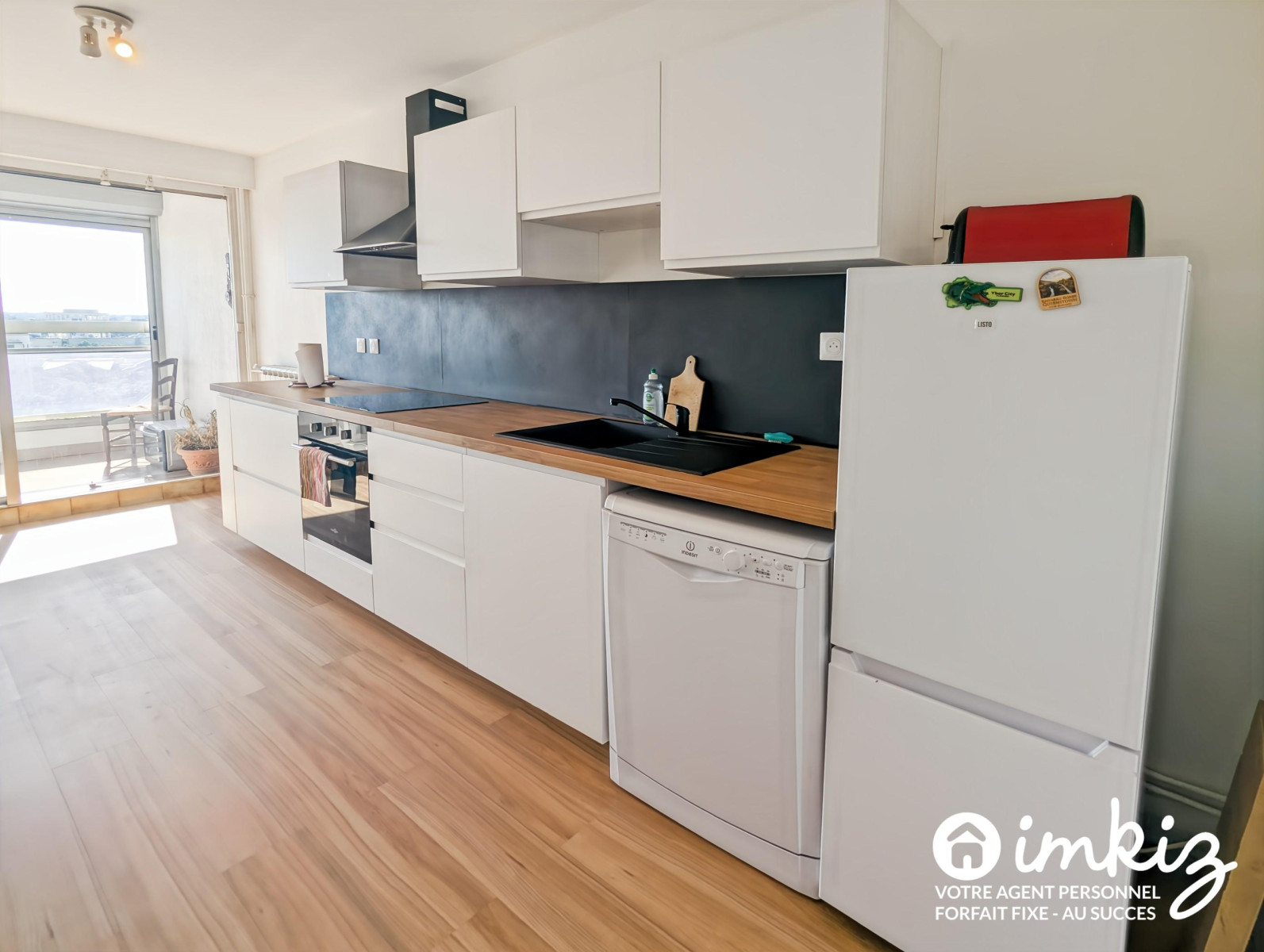 
                                                Vente
                                                 Superbe F4 avec Vue Panoramique, Piscine