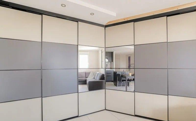 
                                                Location
                                                 Superbe loft de 55m² de la Tour Panoramique