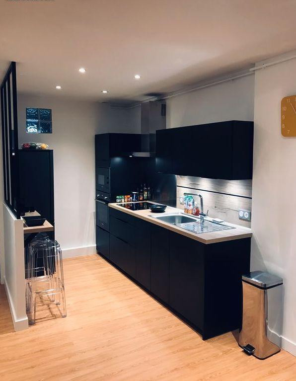 
                                                Location
                                                 Superbe Loft en duplex refait à neuf