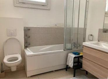 
                                                Location
                                                 Superbe loft refait à neuf 46m² bail mobilité