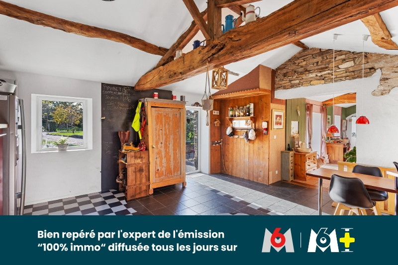 
                                                Vente
                                                 SUPERBE LONGERE EN PIERRE