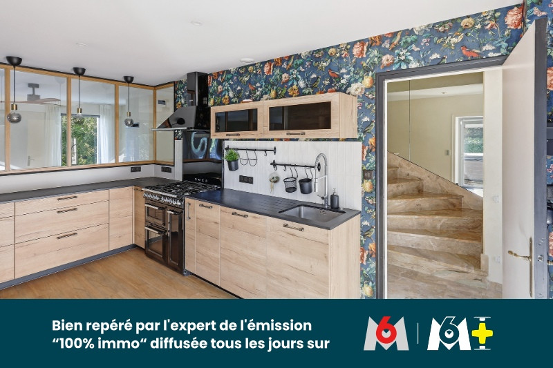 
                                                Vente
                                                 SUPERBE maison - 4 chambres + 1 bureau - environnement EXCEPTIONNEL