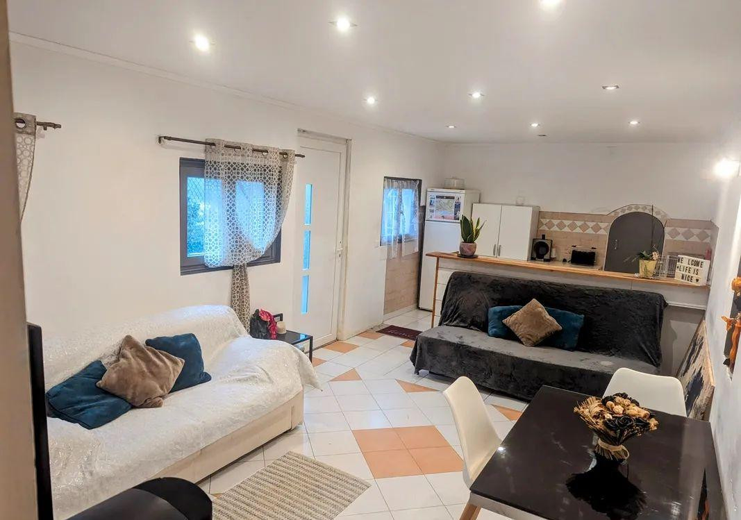 
                                                Location
                                                 Superbe maison 40 m2 meublée location au mois Nice