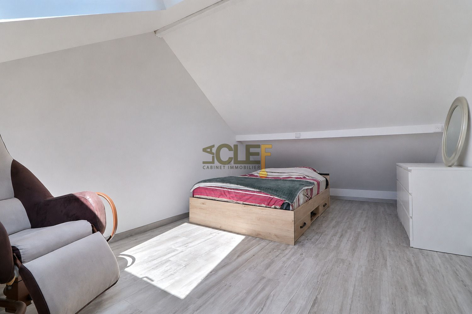 
                                                Colocation
                                                 Superbe maison 5 chambres pour colocation