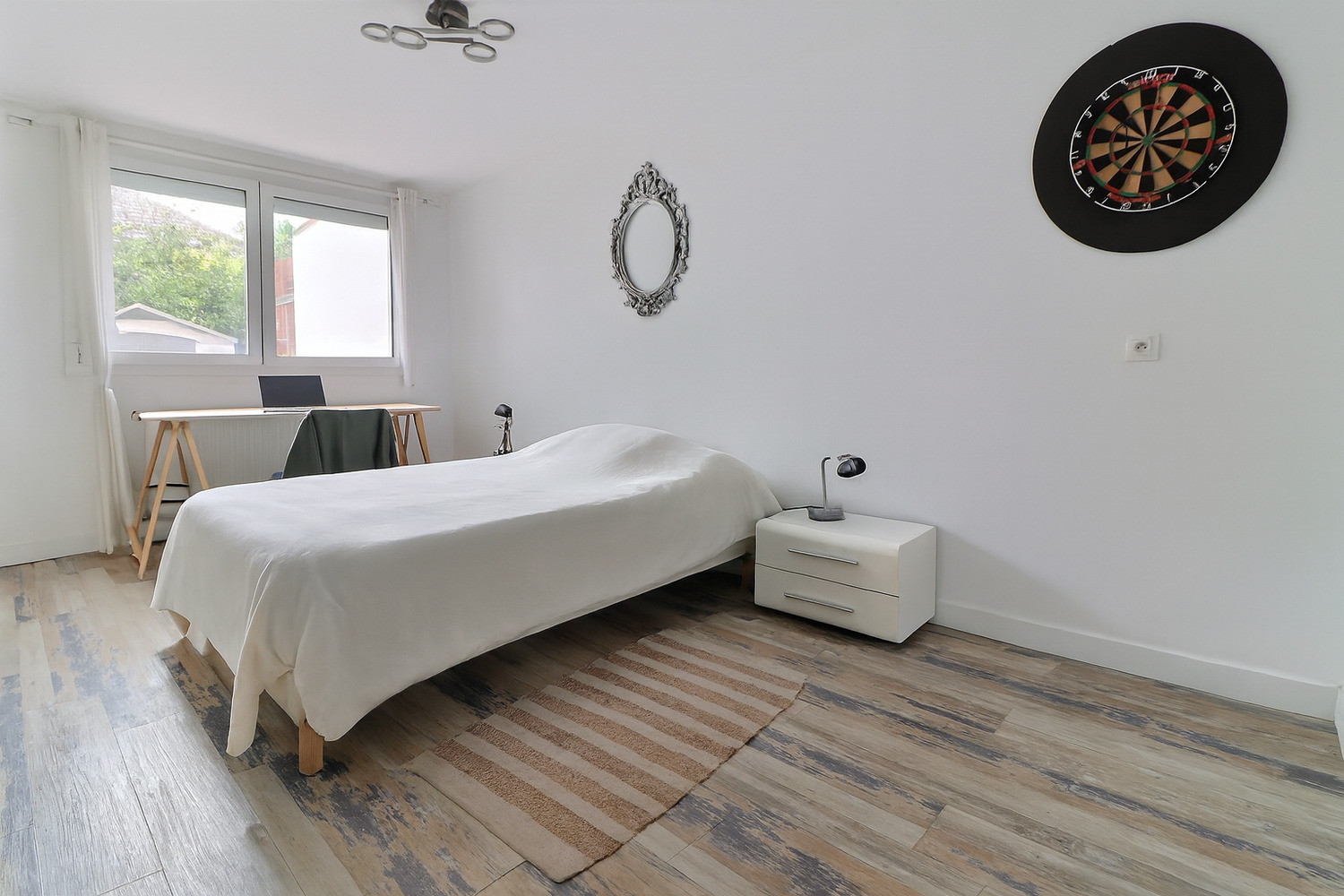 
                                                Vente
                                                 Superbe Maison avec Jardin Calme