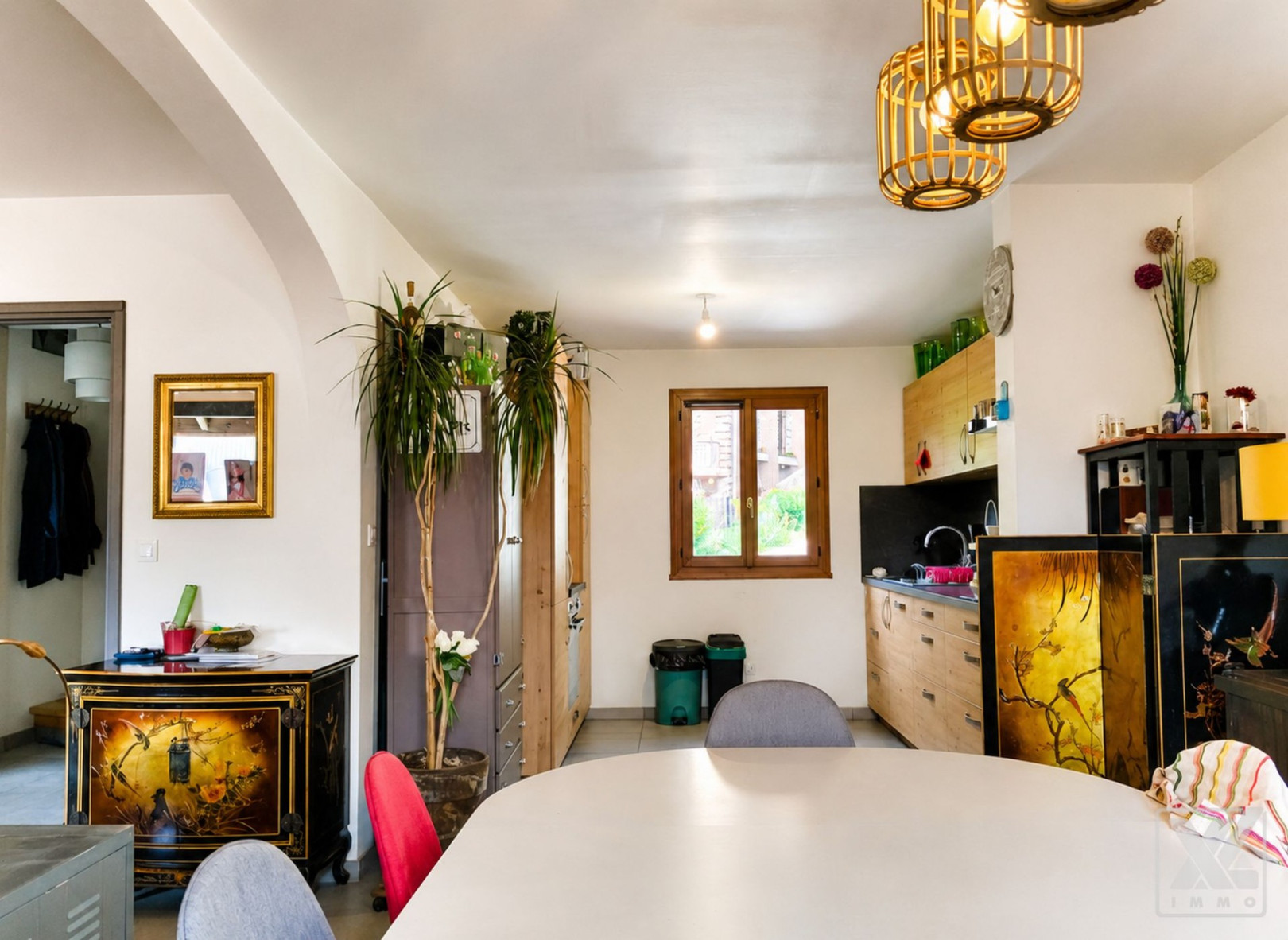 
                                                Vente
                                                 Superbe maison centre ville