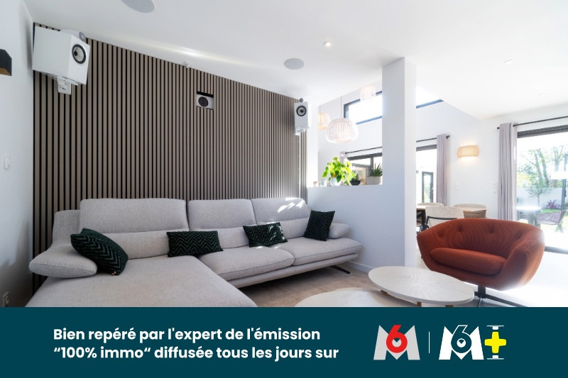 
                                                Vente
                                                 SUPERBE maison contemporaine