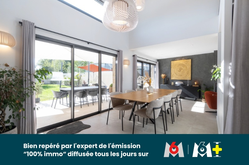 
                                                Vente
                                                 SUPERBE maison contemporaine