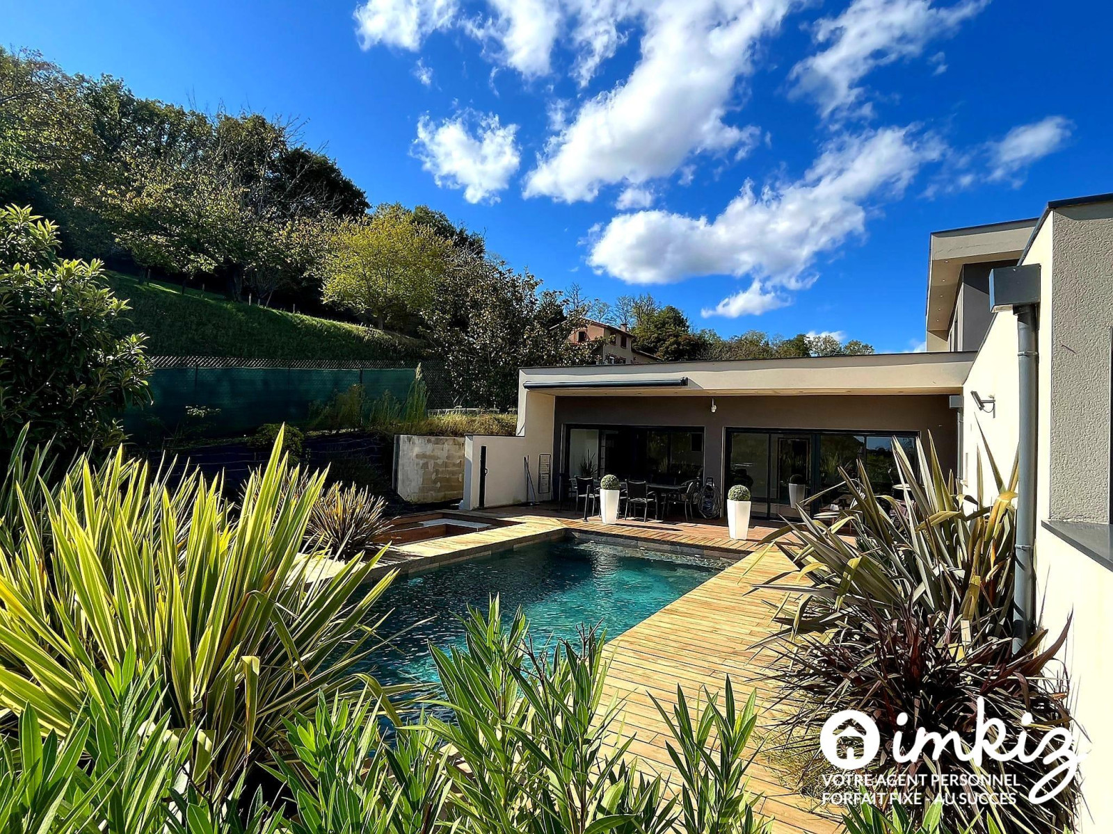 
                                                Vente
                                                 Superbe maison contemporaine  près de Toulouse