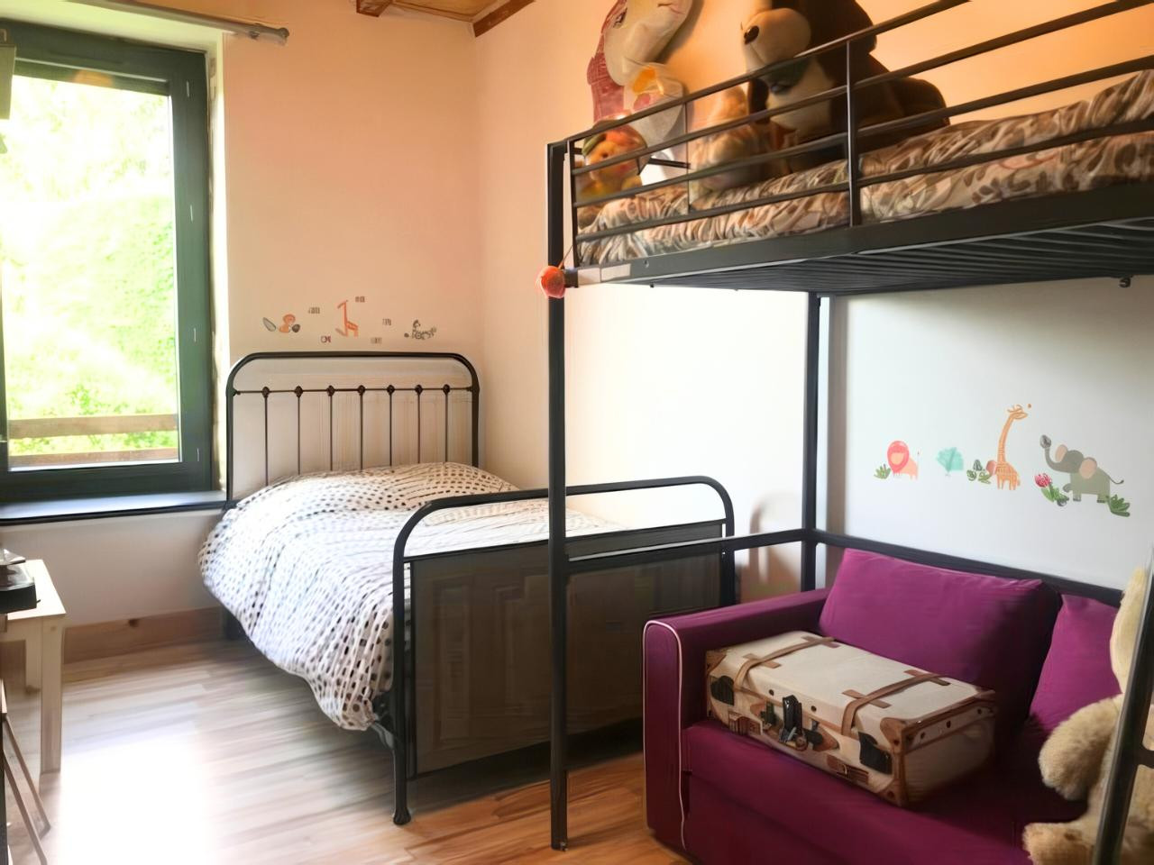 
                                                Vente
                                                 Superbe maison en Pierre avec Vue