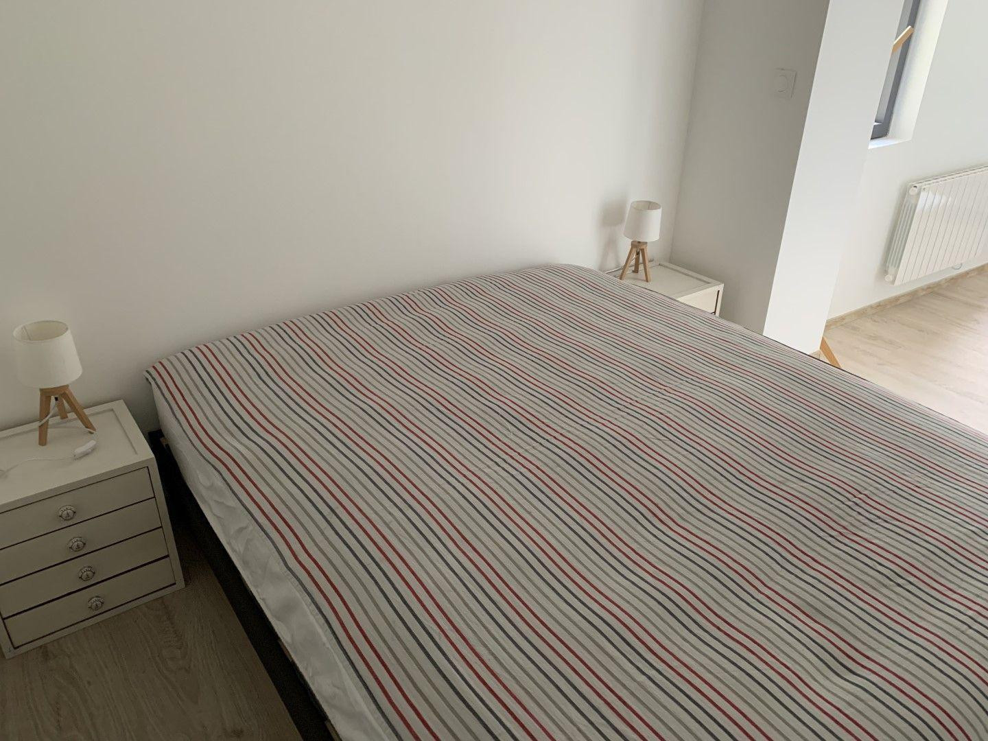 
                                                Location
                                                 Superbe MEUBLÉ 2 pièces 36m2 BUTTES CHAUMONT