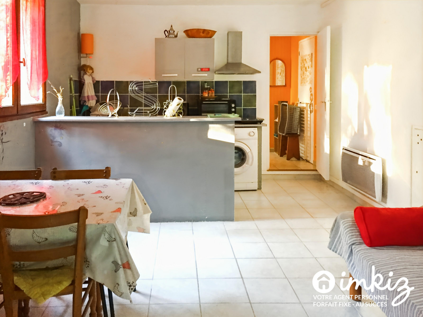 
                                                Vente
                                                 Superbe propriete + 2 logements + grand parc