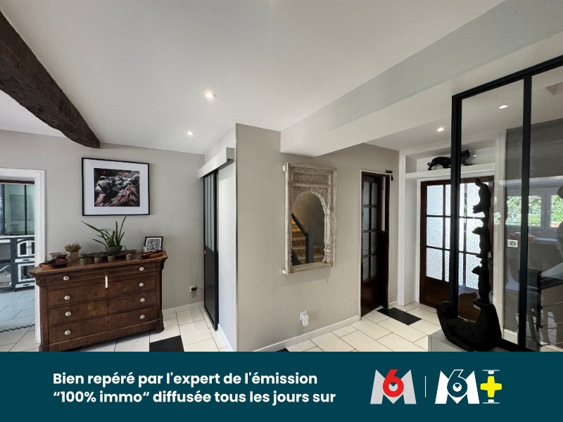 
                                                Vente
                                                 Superbe propriété de caractère avec prestations haut de gamme – 4 chambres – Piscine – Terrain 1 900 m²