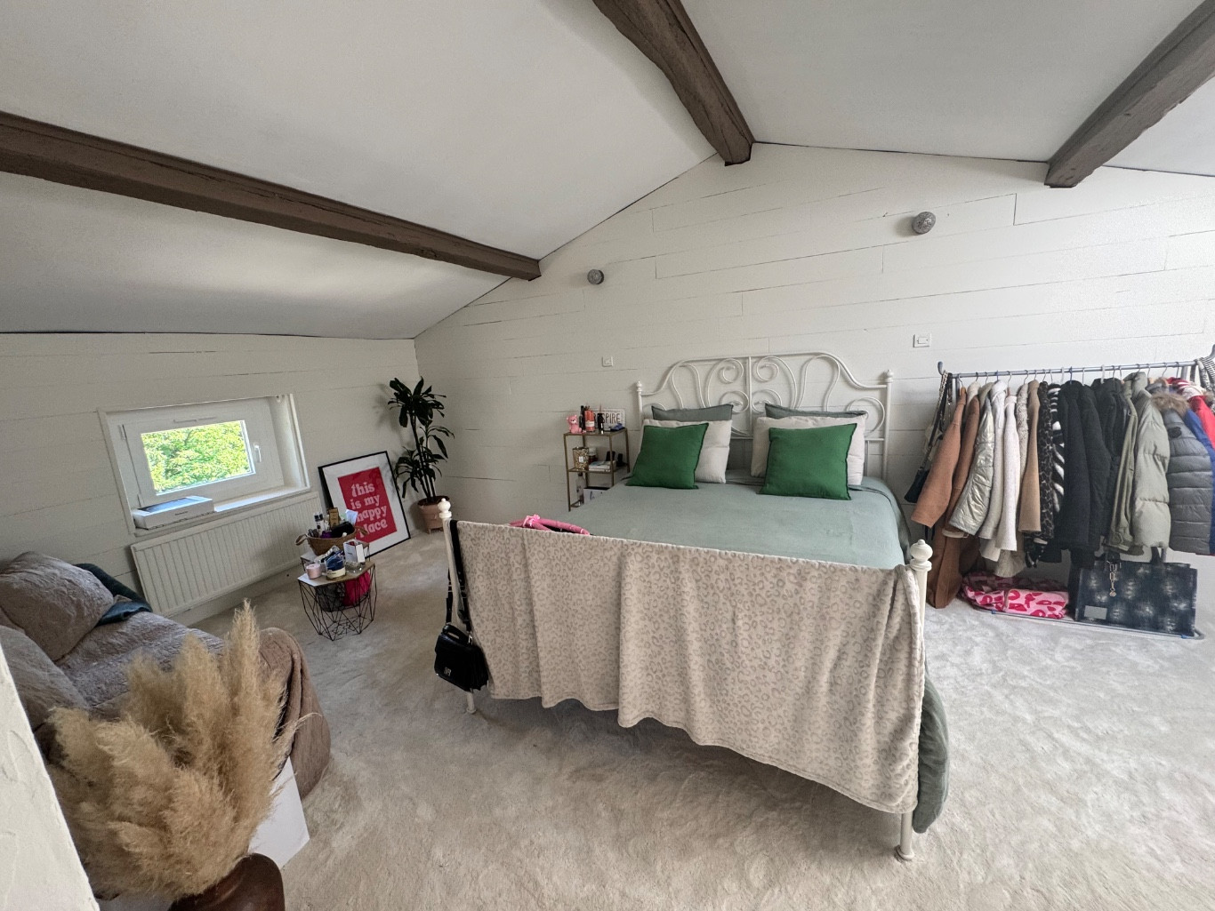 
                                                Vente
                                                 propriété de caractère sur un terrain de 1900M2