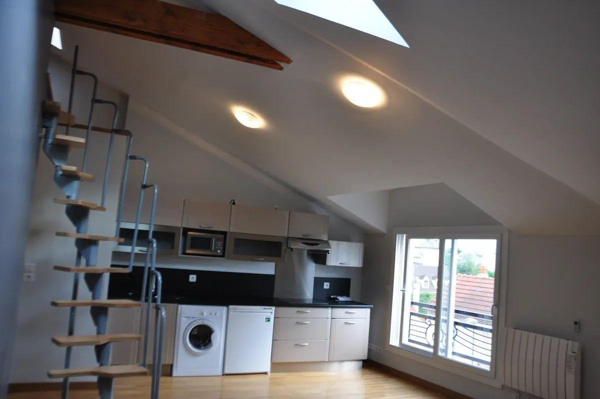 
                                                Location
                                                 Superbe studio 27m² à Rosny-sous-Bois