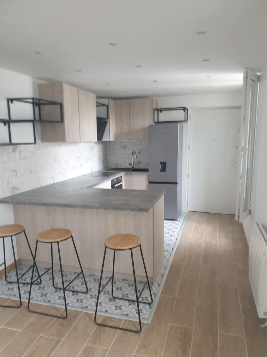 
                                                Location
                                                 Superbe studio 36m² au Pré Saint-Gervais