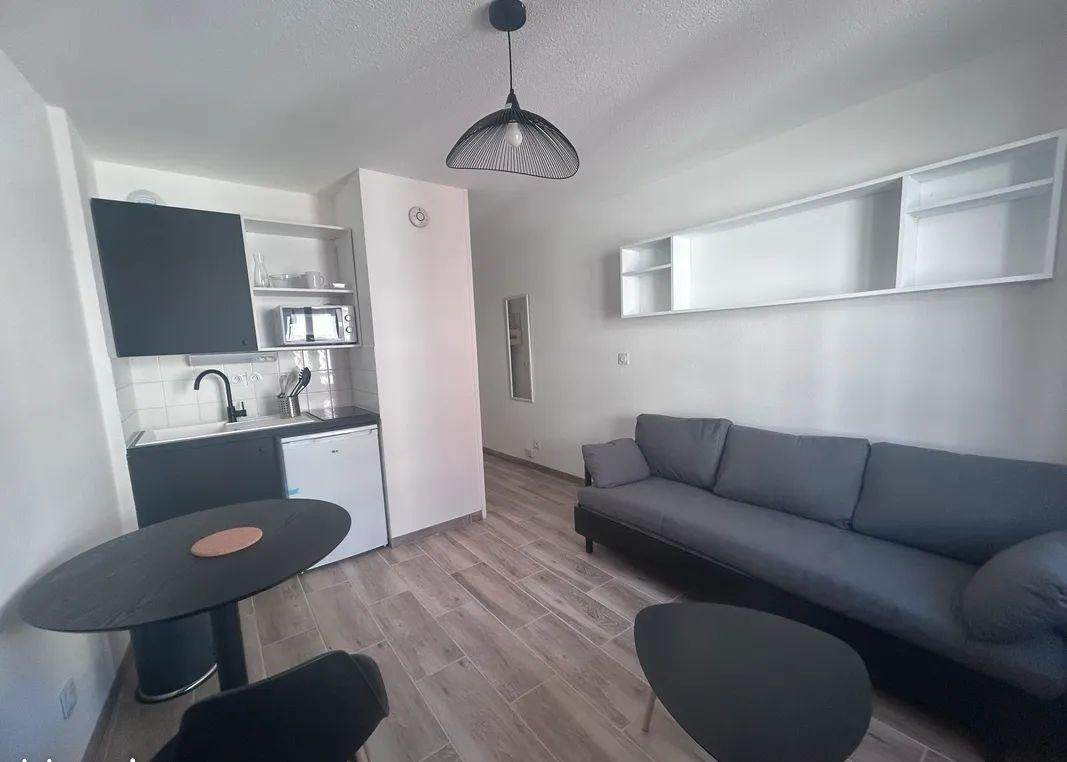 
                                                Location
                                                 Superbe studio meublé 17m2 refait à neuf Toulouse