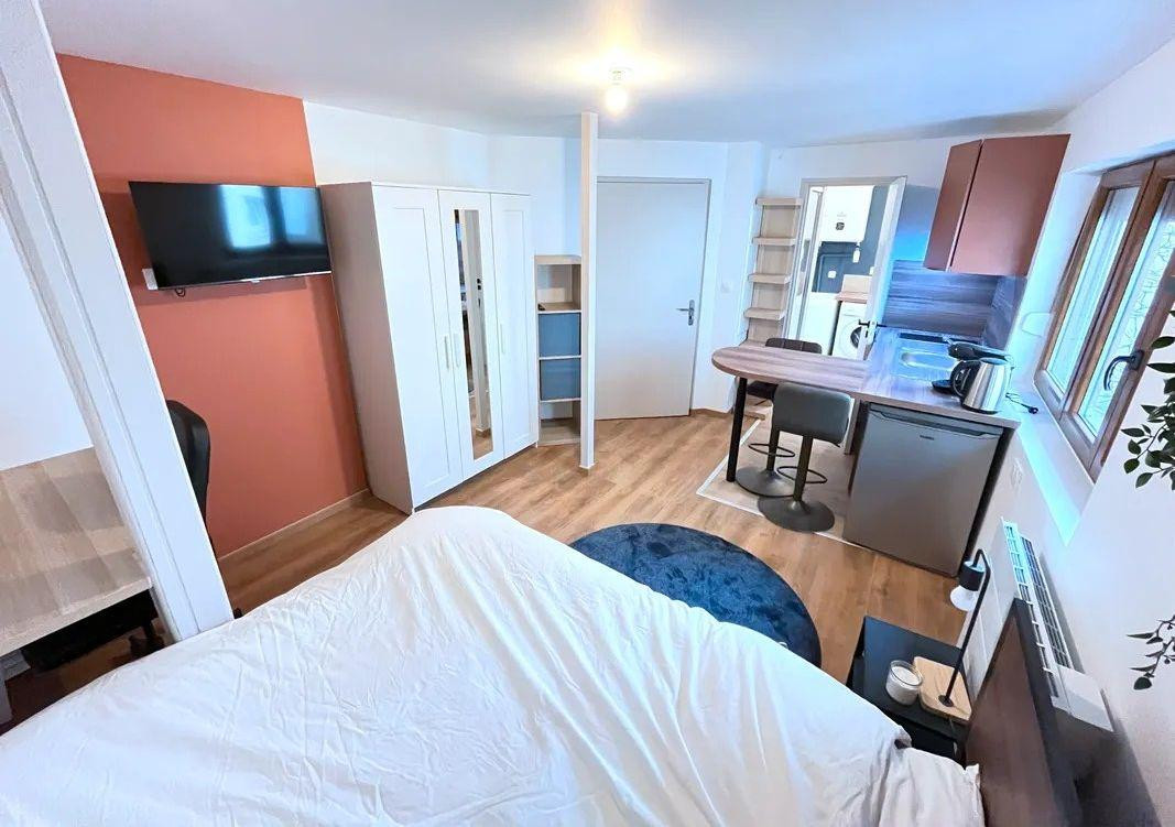 
                                                Location
                                                 Superbe studio neuf meublé 19m² à Saint Florent
