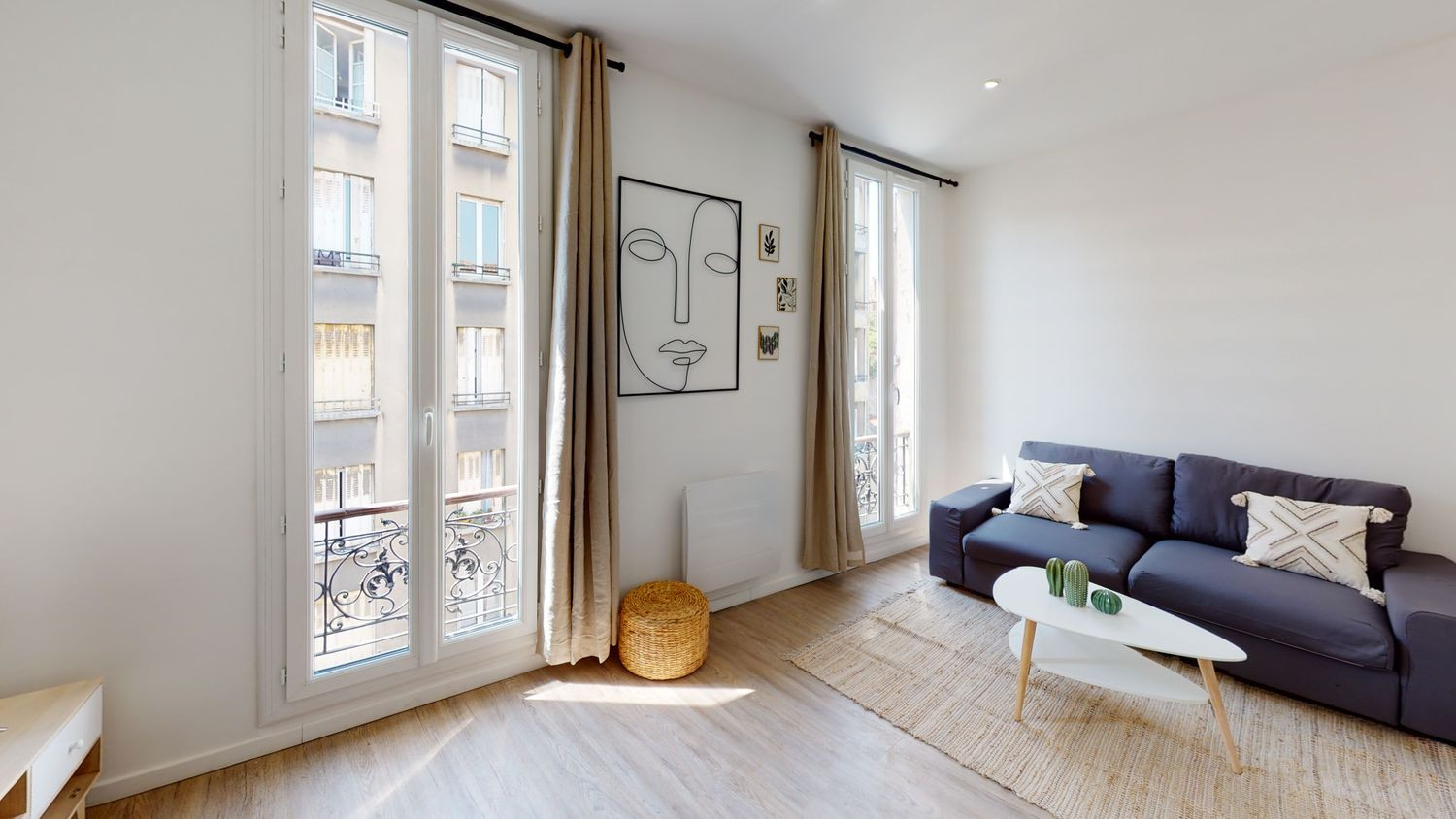 
                                                Location
                                                 Superbe studio rénové dans le 5ème arrondissement