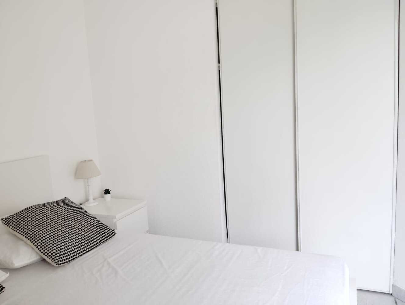 
                                                Vente
                                                 Superbe T2 Centre Parking Balcon