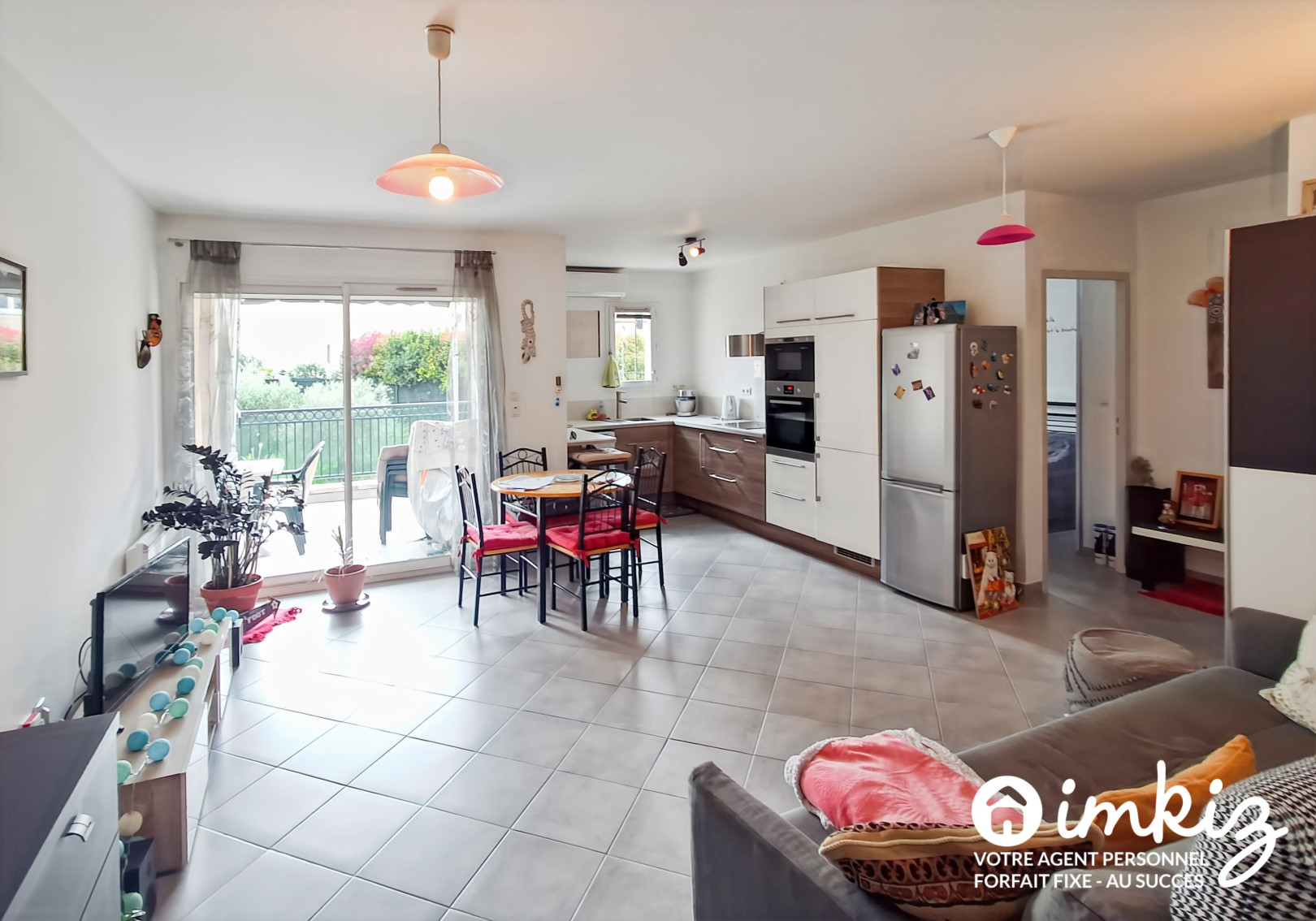 
                                                Vente
                                                 Superbe T2 lumineux avec terrasse et pkg – Allauch