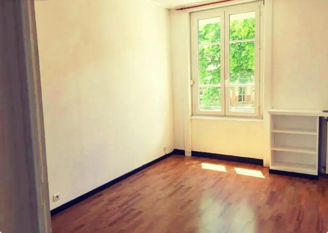 
                                                Location
                                                 Superbe T2 lumineux de 45m²