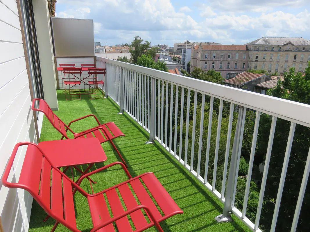 
                                                Location
                                                 Superbe T2 meublé 62m² sans vis à vis Saint Genès