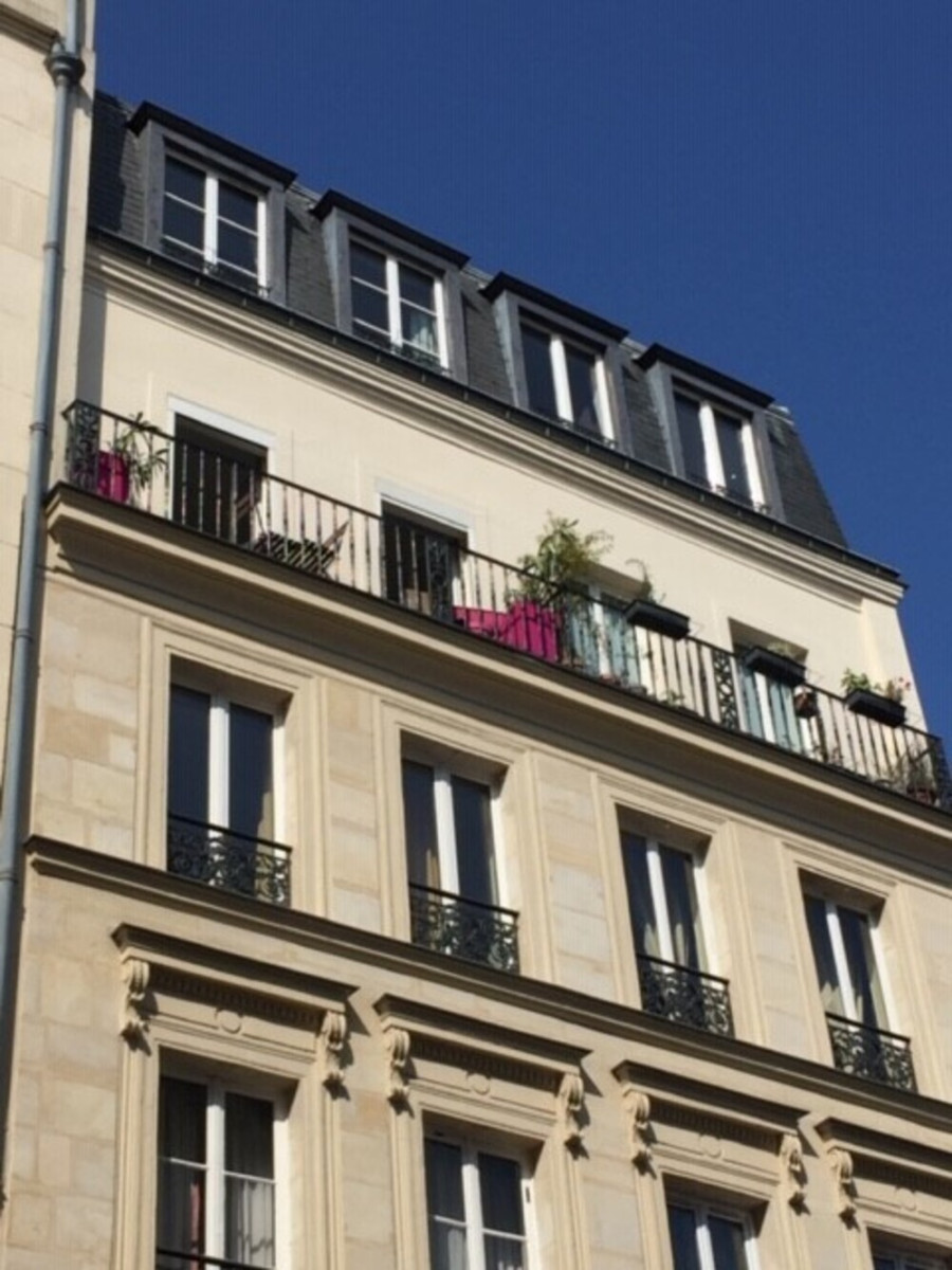 
                                                Location
                                                 Superbe T2 meublé avec balcon (Legendre)