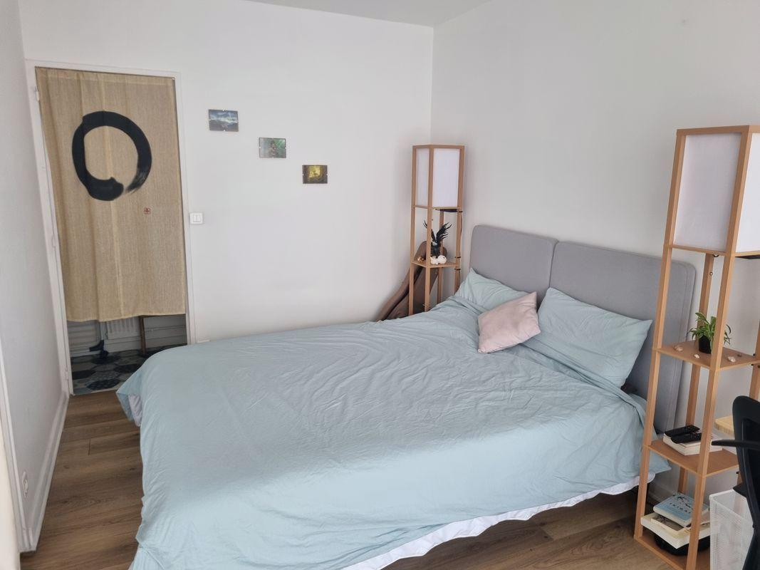 
                                                Location
                                                 Superbe T2 meublé avec balcon, rénové – Paris 15e