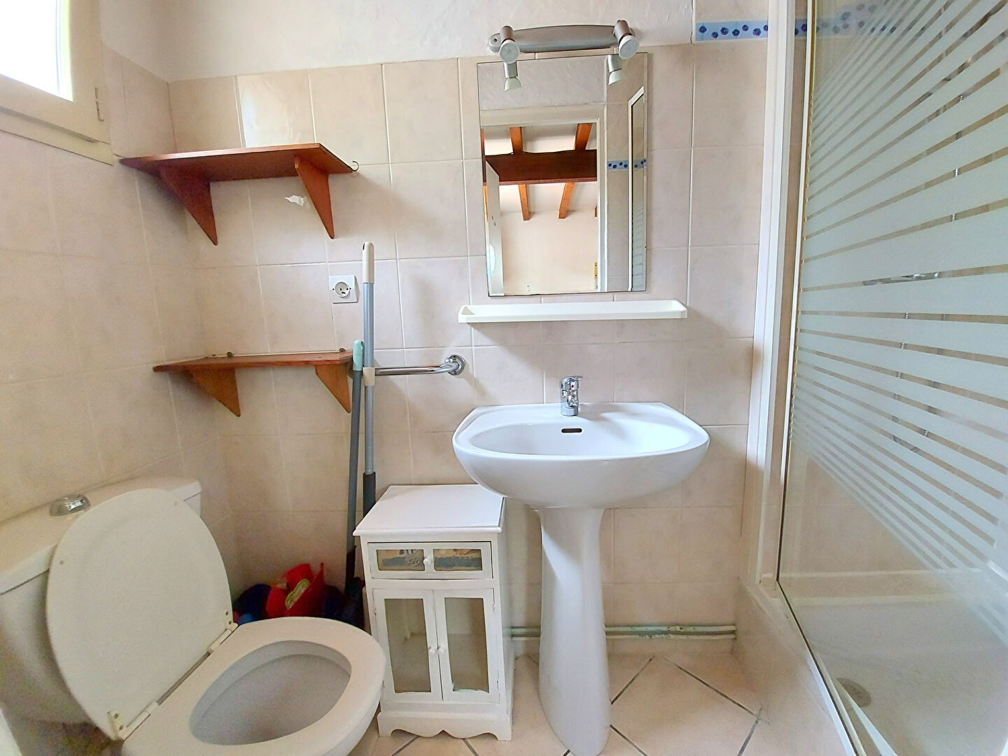 
                                                Location
                                                 Superbe T2 meublée en duplex de 39 m²