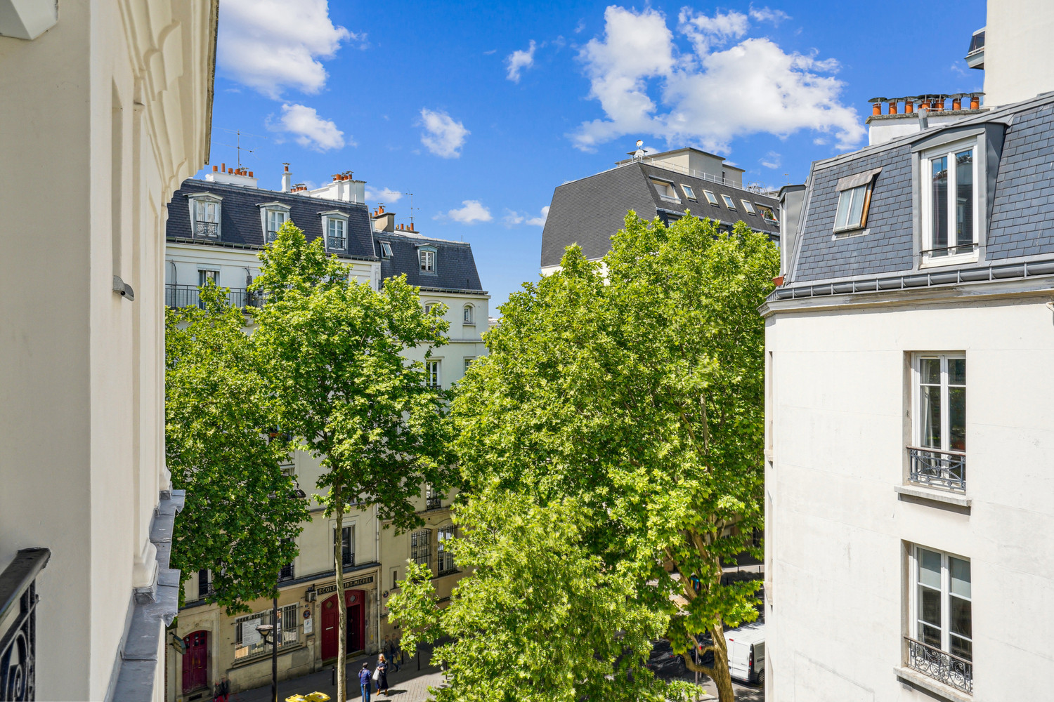 
                                                Location
                                                 Superbe T2 Paris 18