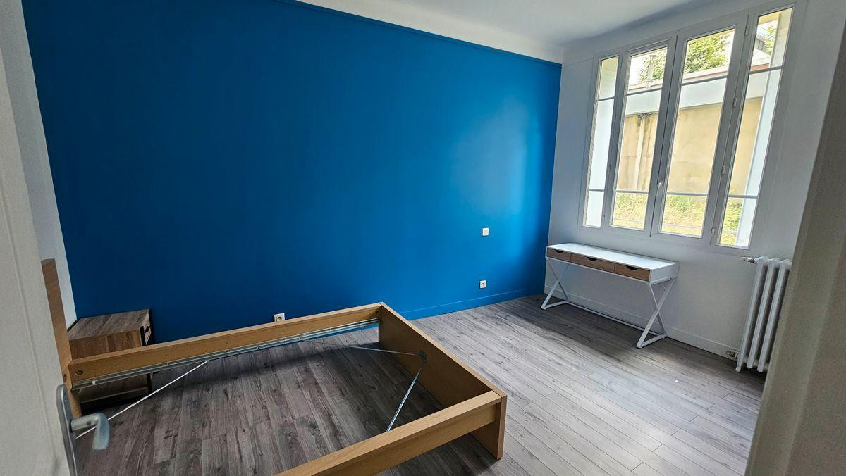 
                                                Location
                                                 Superbe T2 refait à neuf, chauffage inclus