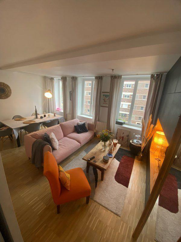 
                                                Location
                                                 Superbe T2 Vieux Lille - meublé