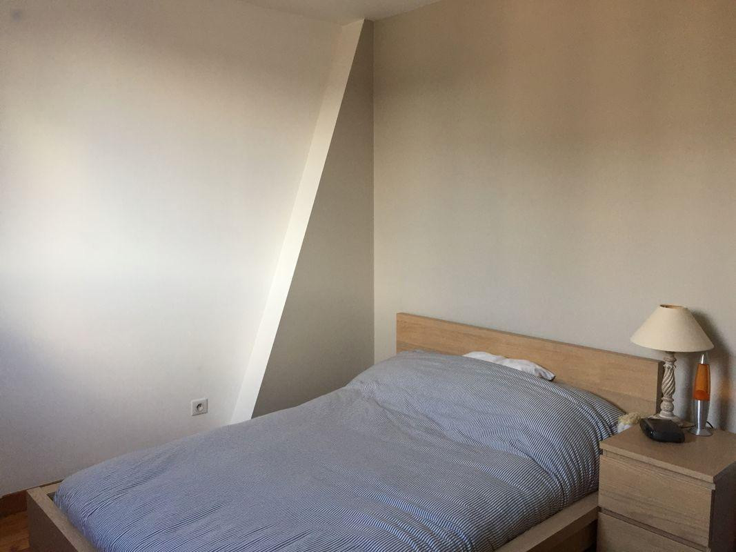 
                                                Location
                                                 Superbe T2bis en duplex 55m² rénové, très lumineux