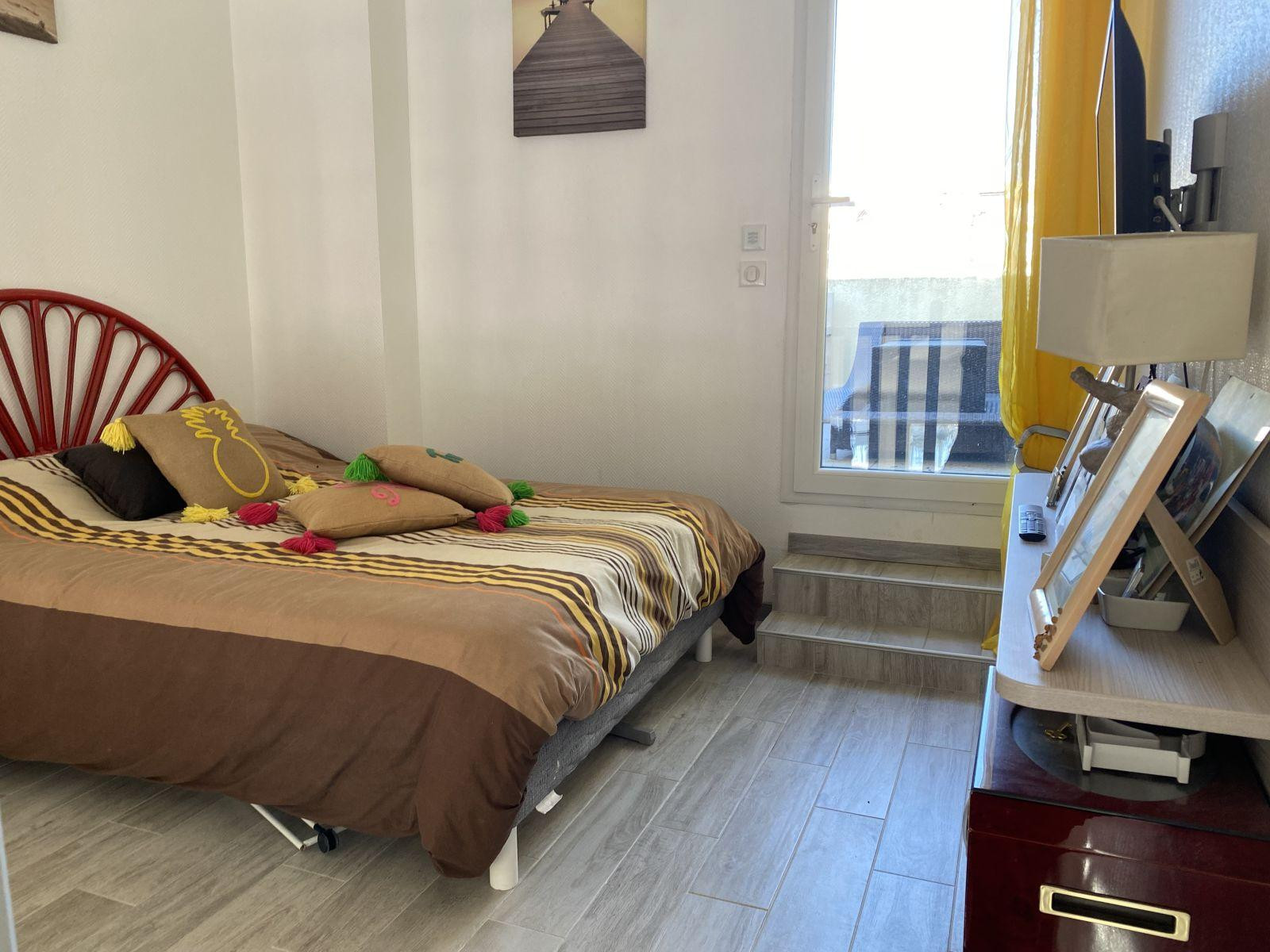 
                                                Location
                                                 Superbe T3 vue sur mer