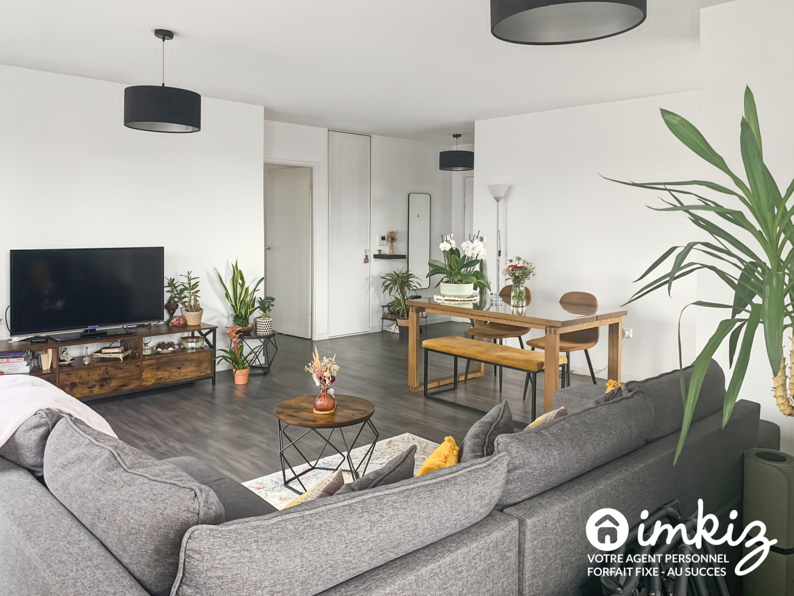 
                                                Vente
                                                 Superbe T4 Lumineux en Dernier Étage avec Terrasse