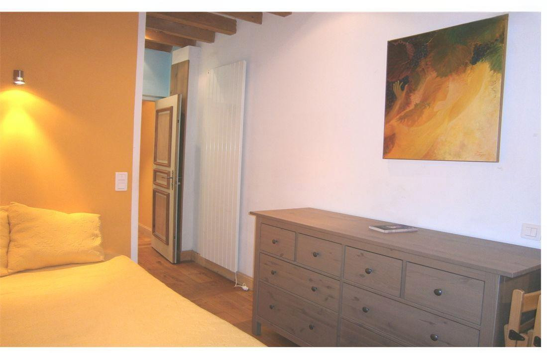 
                                                Location
                                                 Sur pLace Carnot Lyon 2