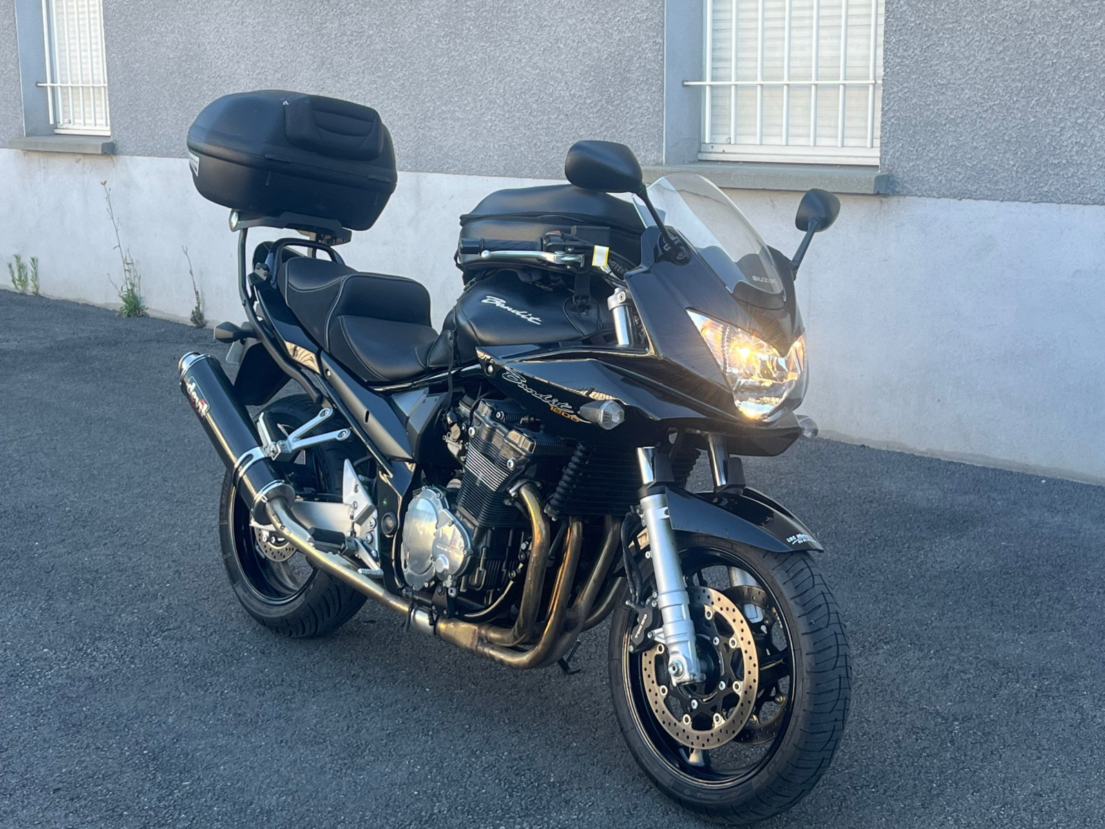 
                                                Moto - Scooter
                                                 Suzuki GSF 1200 Bandit s 2026