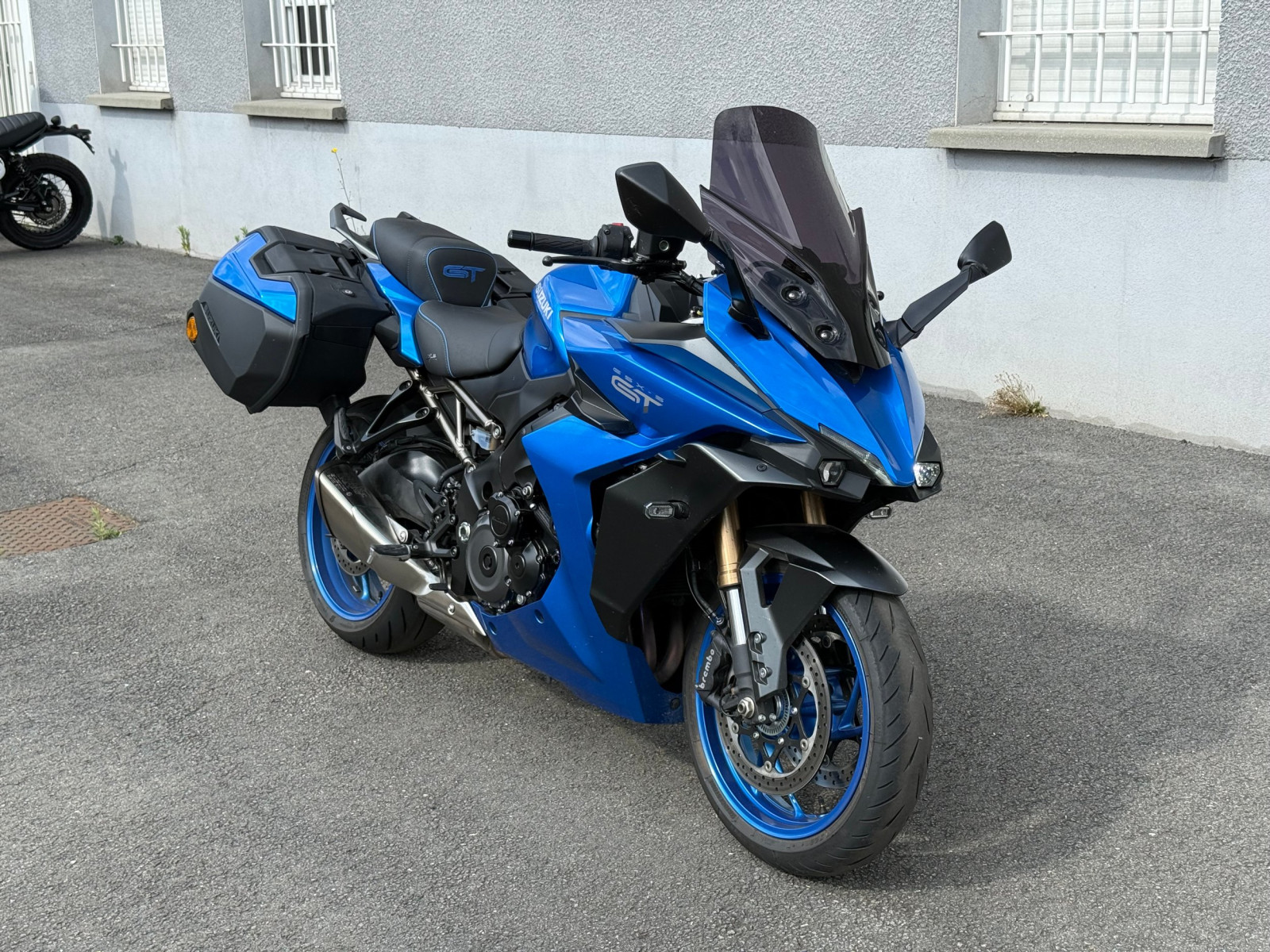 
                                                Moto - Scooter
                                                 Suzuki GSX-S 1000 GT 2026