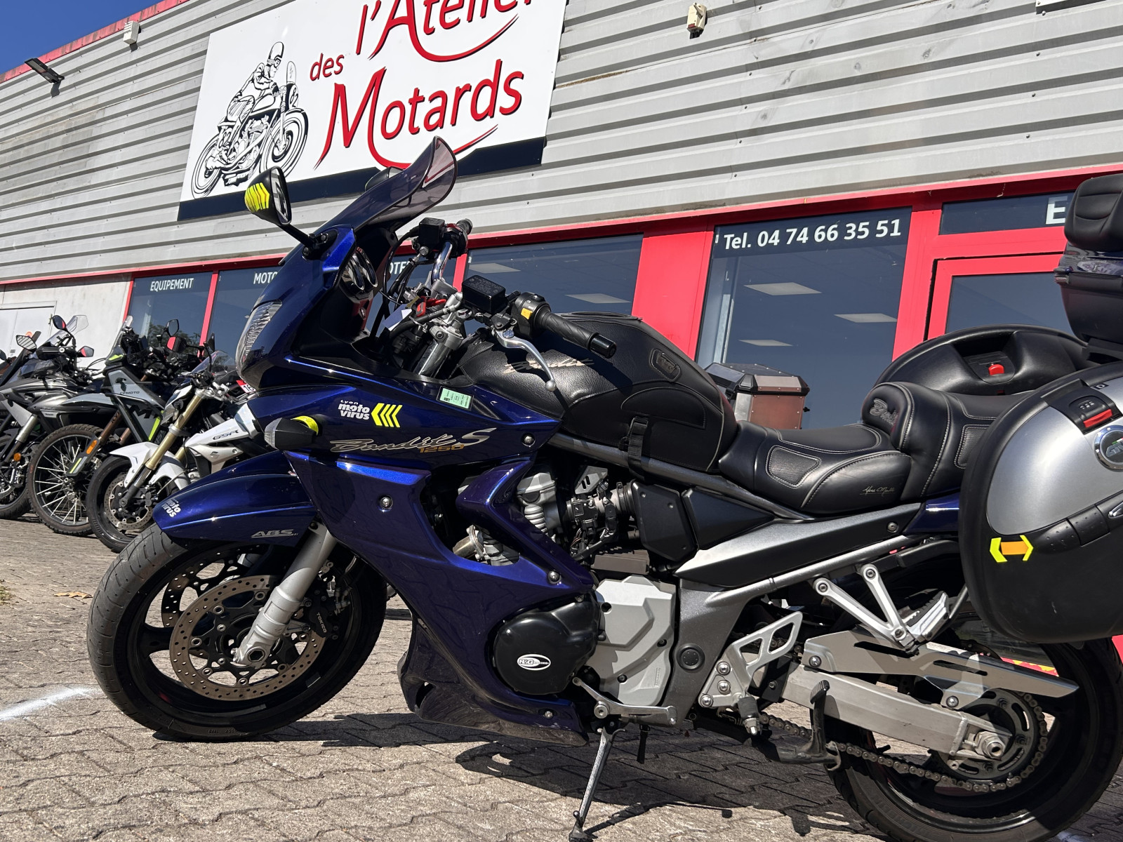 
                                                Moto - Scooter
                                                 Suzuki # 😉 SUZUKI 1250 BANDIT S ABS – ÉQUIPÉE GRAND TOURISME – EXCELLENT ÉTAT 😉 2007