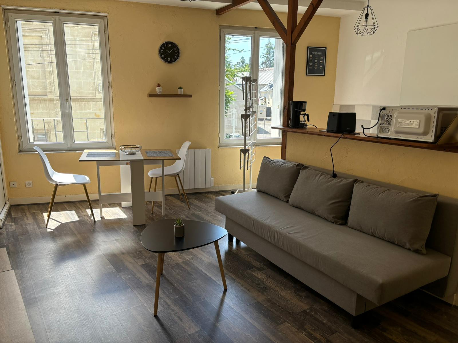 
                                                Location
                                                 T1 25.27m² à Châtellerault