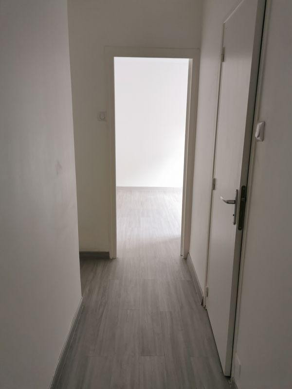 
                                                Location
                                                 T1 30m² refait à neuf