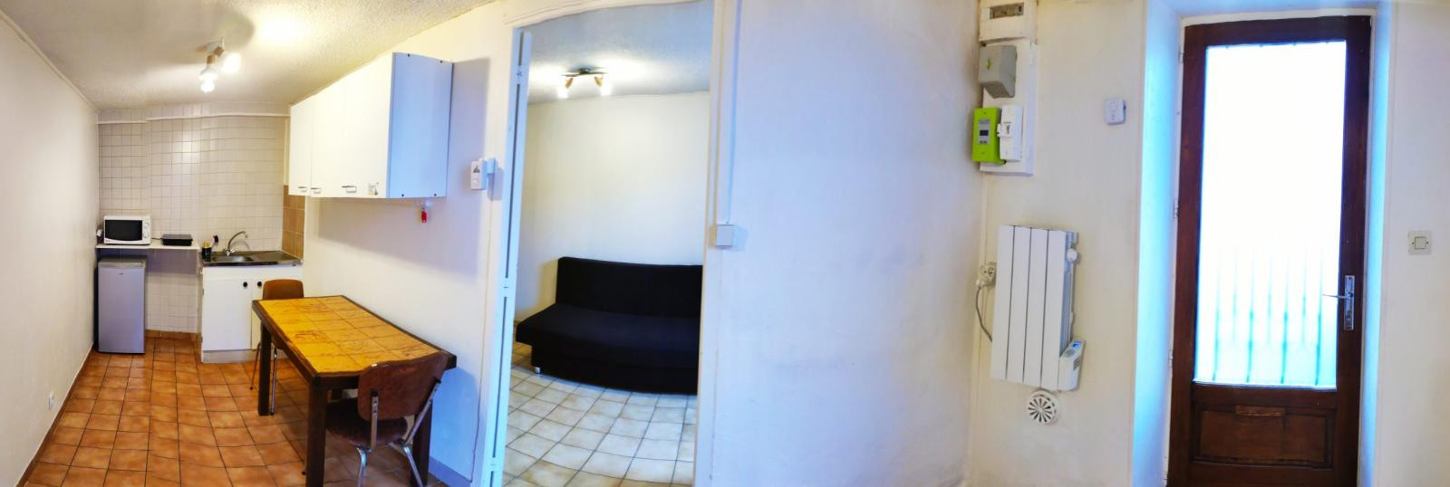 
                                                Location
                                                 T1 35m2 meublé 2 pièces TOUT à 15 min à pieds