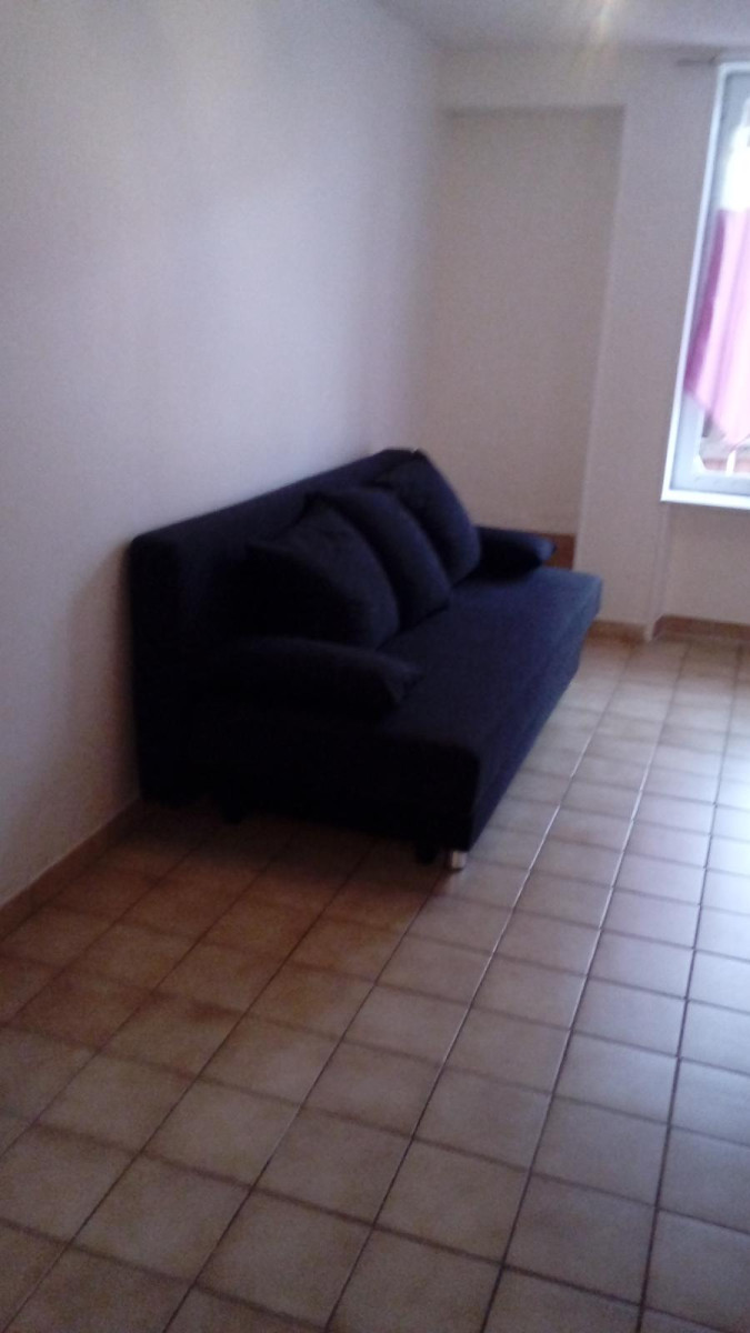 
                                                Location
                                                 T1 35m2 meublé 2 pièces TOUT à 15 min à pieds